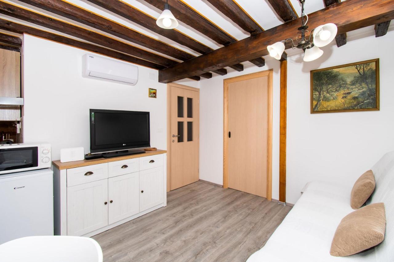 Apartment Rustika Skradin Eksteriør billede