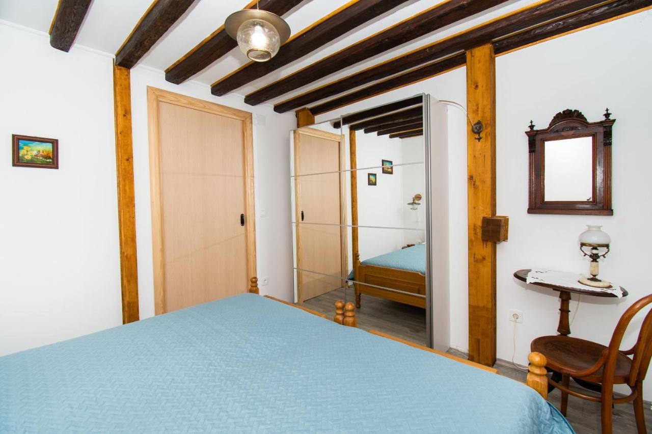 Apartment Rustika Skradin Eksteriør billede