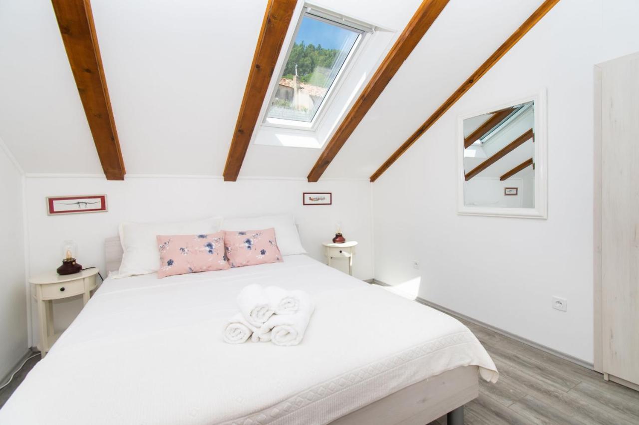 Apartment Rustika Skradin Eksteriør billede